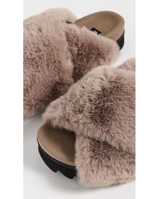 Roam Multicolor Cloud Slides