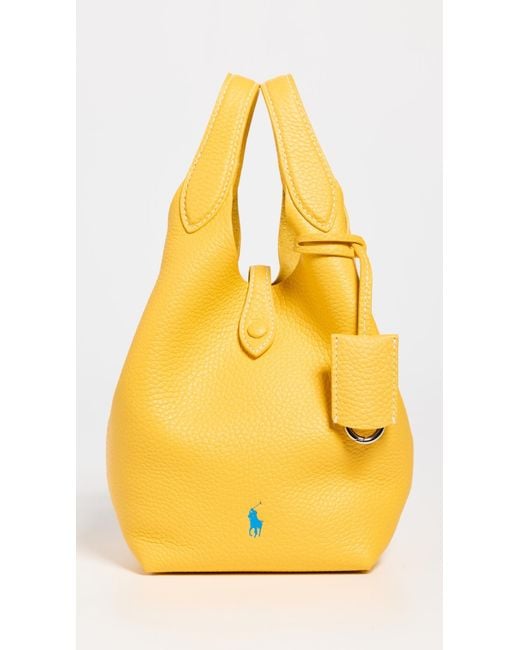 【Polo Ralph Lauren】ドラムペブルクロスボディバッグ Polo Ralph Lauren Shiny Drum Pebble Crossbody Bag in Red | Lyst
