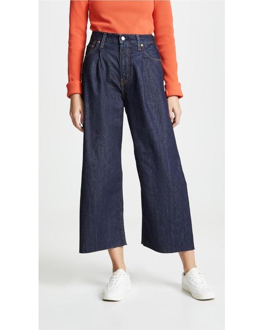 Levi's Blue Ribcage Pleated Crop Jeans