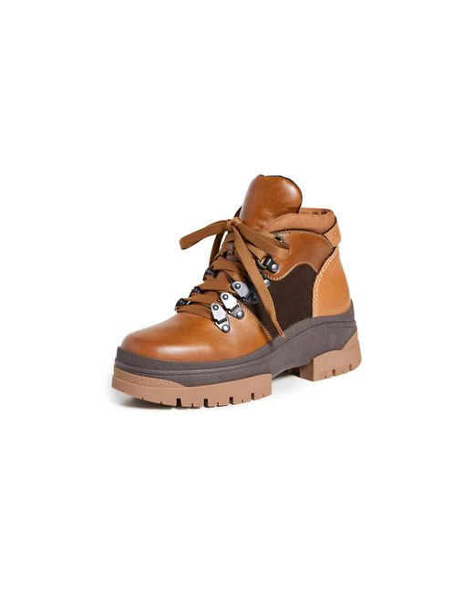 Flat hiker boots online