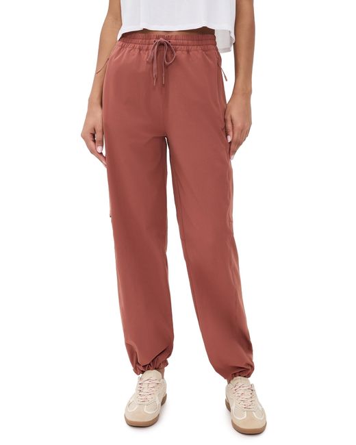 Beyond Yoga Red Peak Pants
