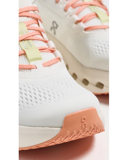 On Shoes White Cloudrunner 3 Sneakers