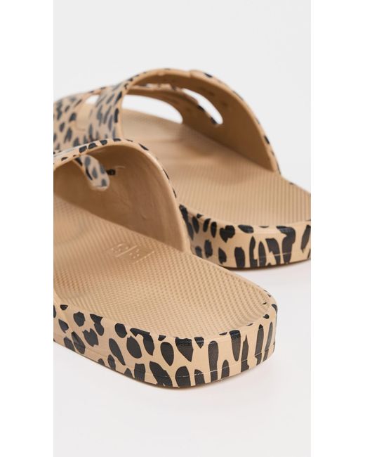 FREEDOM MOSES Natural Leo Slides