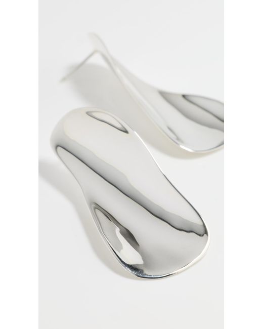 Agmes White Max Earrings