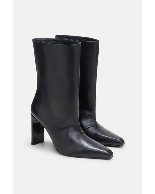 Dorothee Schumacher Black Sleek Wide Short Boot