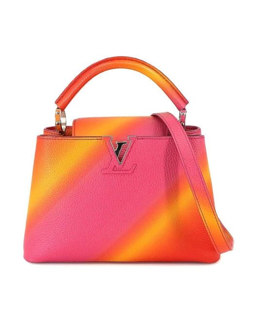 Louis Vuitton Pink Capucines Leather Shoulder Bag (pre-owned)