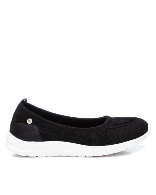 Xti Black Ballet Flats By