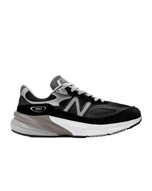New Balance Black 990 V6