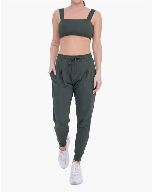 Mono B Gray Solid Pleated Front joggers