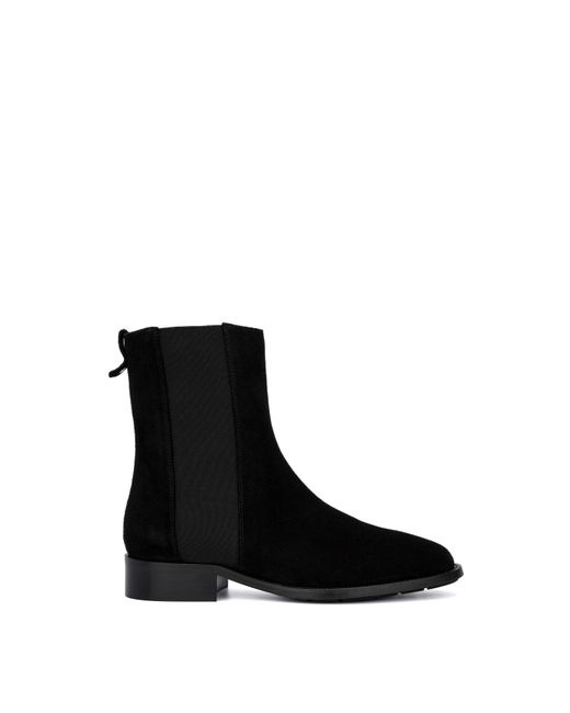 Aquatalia Neve Boots in Black Lyst