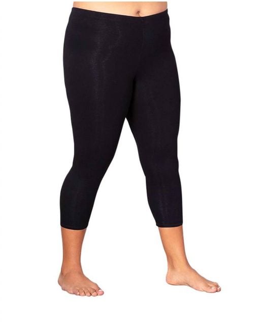 On The Plus Side Black Plus Size Solid Cotton Capri Leggings