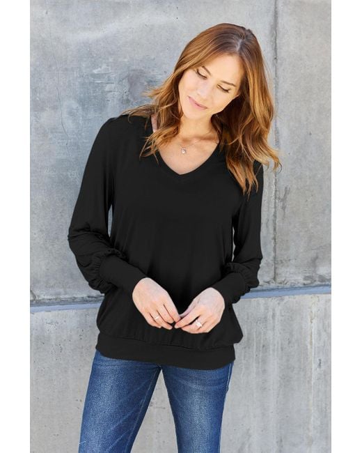 TRUEDAMES Black Full Size V-Neck Lantern Sleeve Blouse