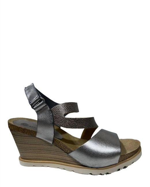 Eric Michael Metallic Delaney Wedge Sandals