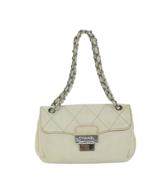 Chanel Metallic Flap Bag Leather Shoulder Bag (pre-owned)