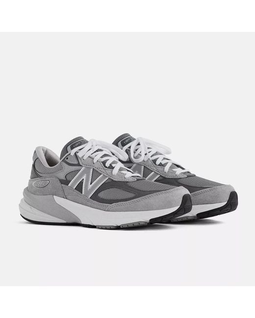 New Balance Gray 990 V6