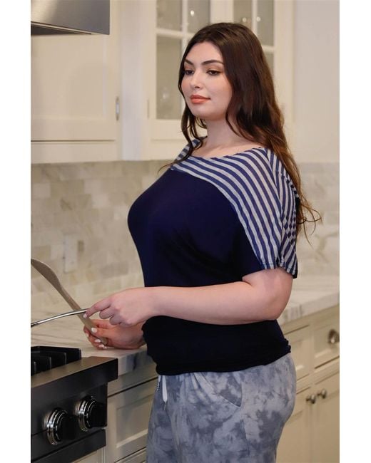 TRUEDAMES Blue Plus Stripe Short Sleeve Top