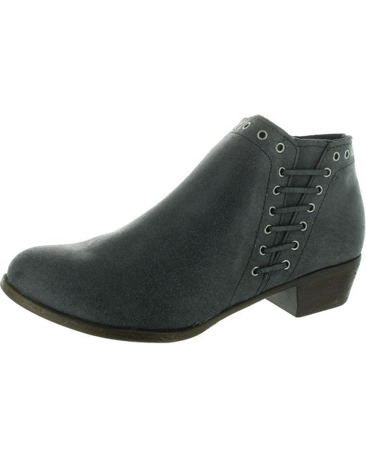 Minnetonka Black Zipper Leather Booties