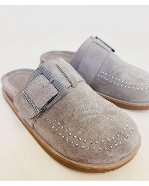 MOON RYDER Gray Cheyenne Buckle Mule