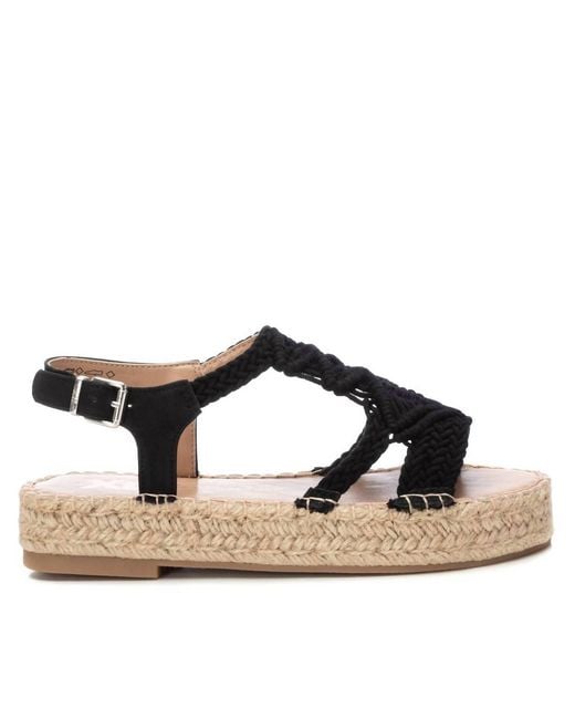 Xti Black Flat Sandals