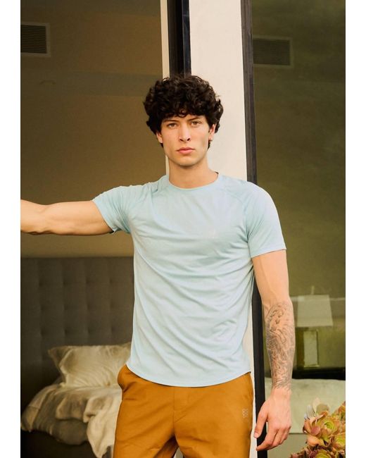 Lovyt Green Sustainable Performance Tee for men