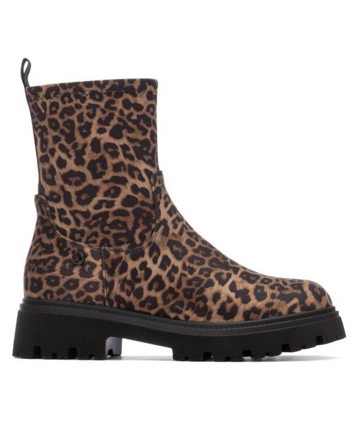 Xti Brown Round Toe 144657 Booties