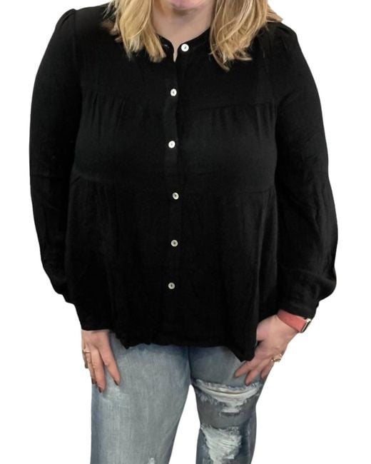 Eesome Black Tiered Button Front Top