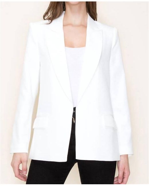 Staccato White Collared Long Sleeve Blazer