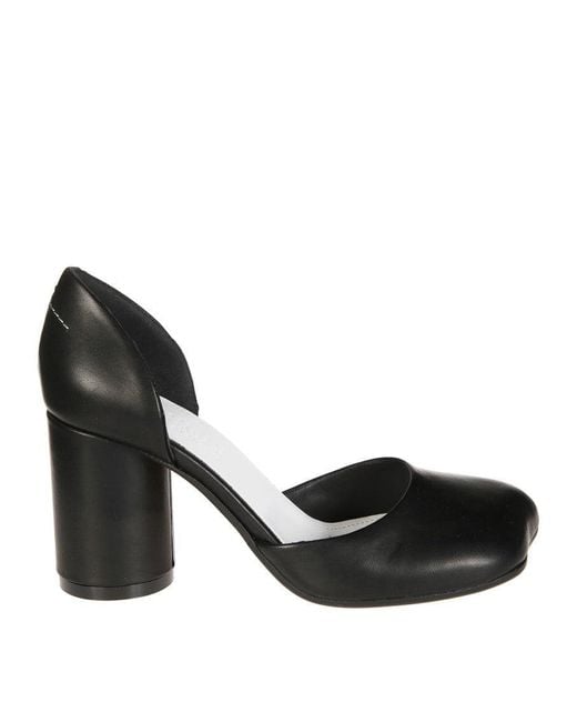 MM6 by Maison Martin Margiela Black Chunky Heel Pumps With Distinctive Cut-Out Design