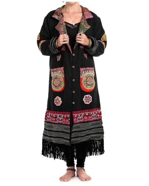 StandAwt Women's Black Rare Merino Wool Coat