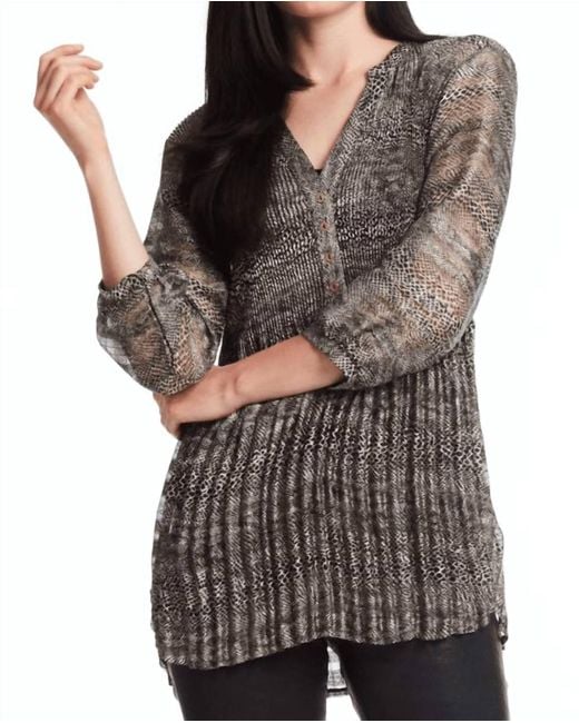 Alberto Makali Women's Gray V-Neck Crinkle Top - Main Image