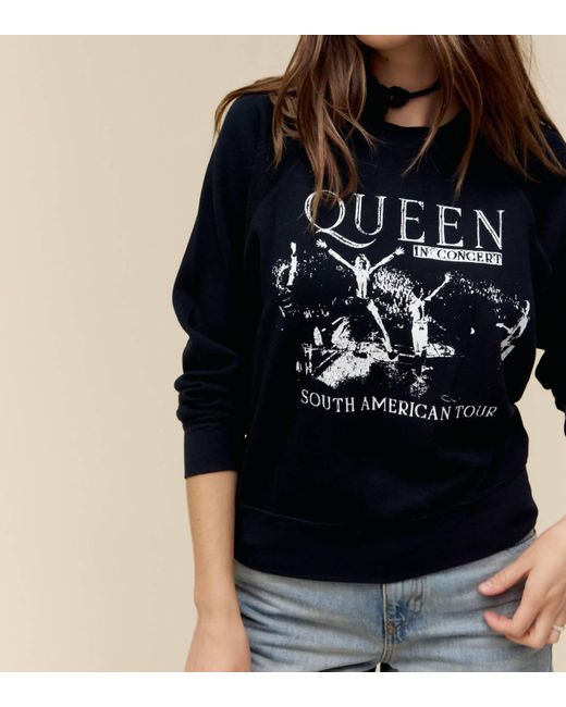Daydreamer Black Queen South American Tour Crew Tee