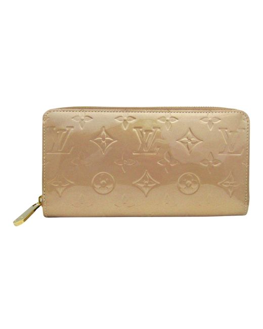 Louis Vuitton Zippy Wallet in Patent Leather Brown