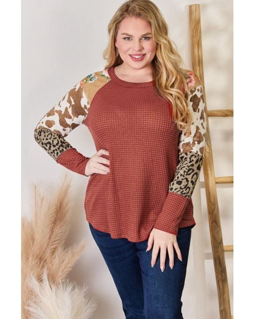 TRUEDAMES Red Full Size Leopard Waffle-Knit Blouse