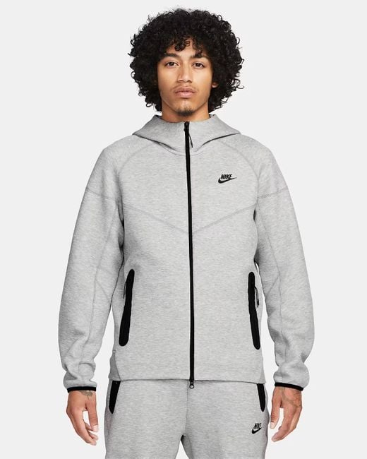 Nike Men's Gray Sportswear Tech Fleece Windrunner Hoodie 4-Tall