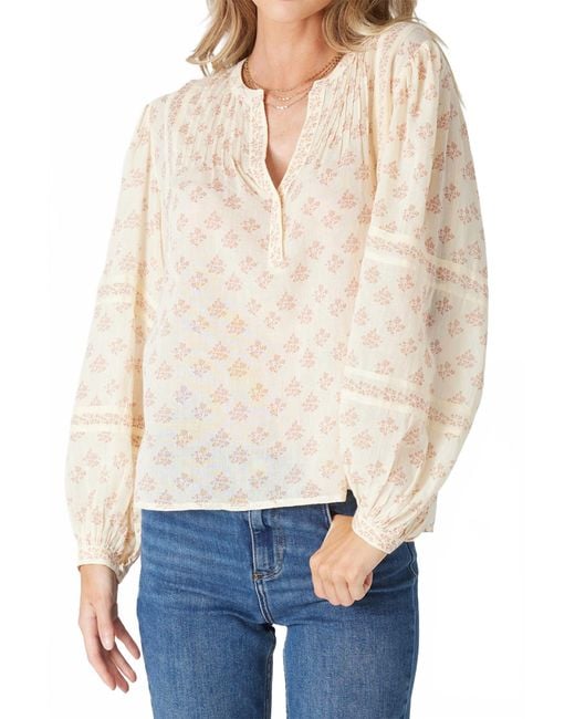 Bila77 White Valley Spring Top