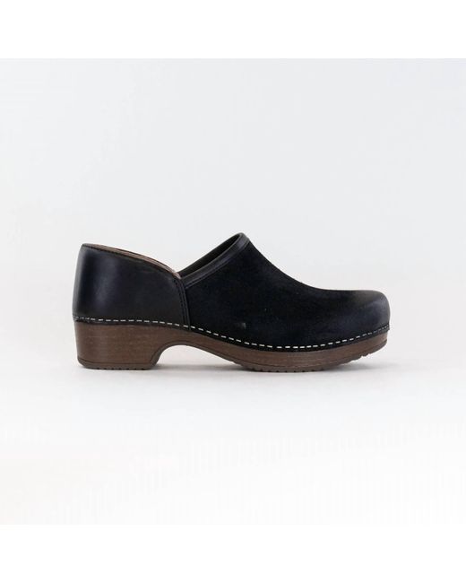 Dansko Black Brenna Shoes
