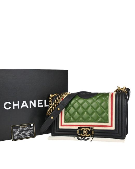 Chanel Green Boy Leather Shoulder Bag (pre-owned)