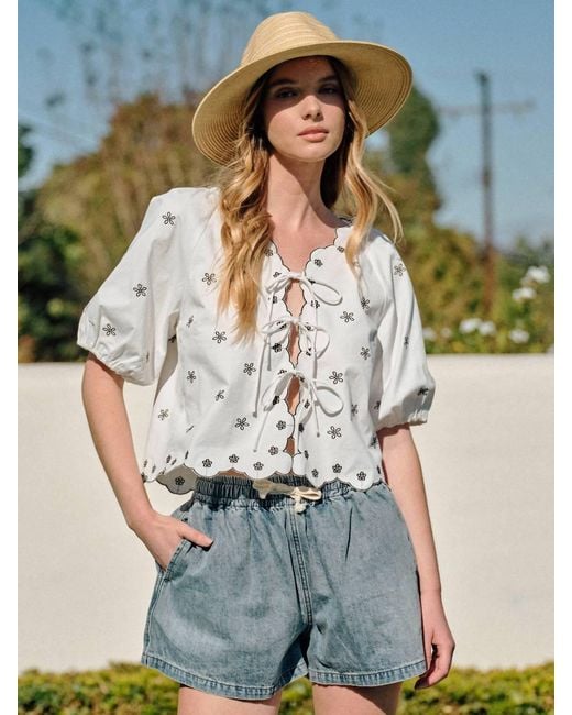 Aaron & Amber White Fleur Tie Top