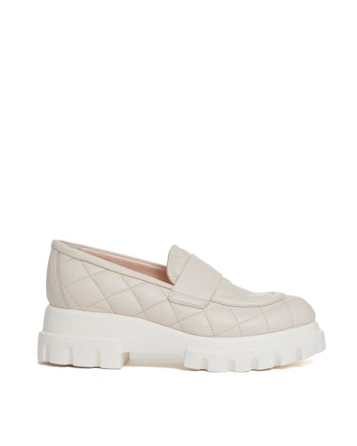 Agl Attilio Giusti Leombruni White Matelasse Gesso Loafer
