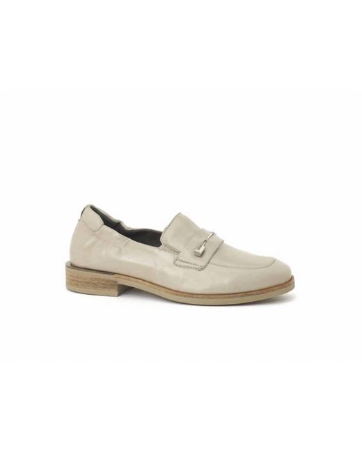 Softwaves White Gwen Loafer