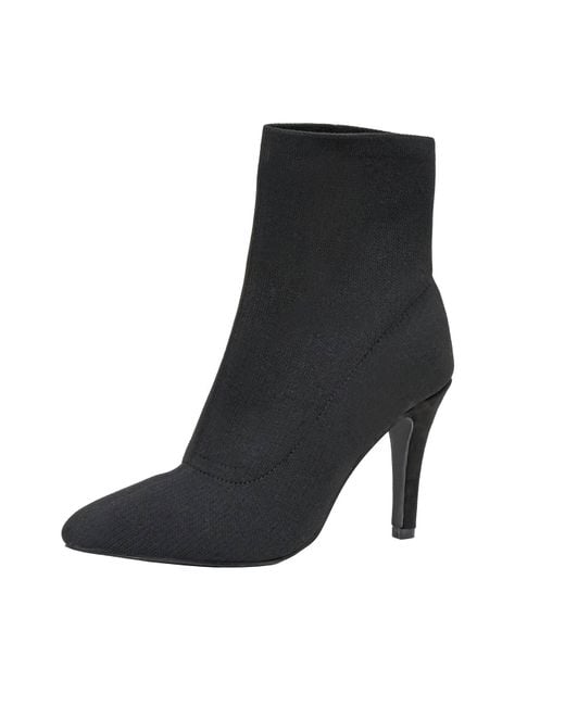 Cushionaire Black Gipsee Sock Booties