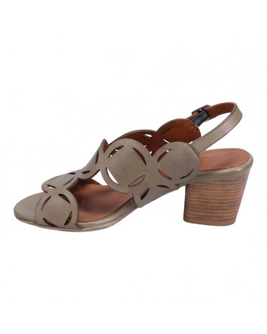 BUENO Brown Cassidy Heels