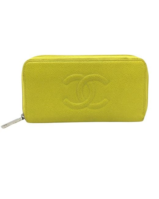 Chanel Yellow Logo Cc Leather Wallet (pre-owned)