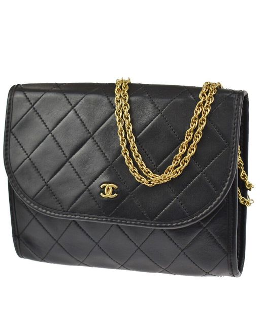 Chanel Gray Leather Shoulder Bag (pre-owned)