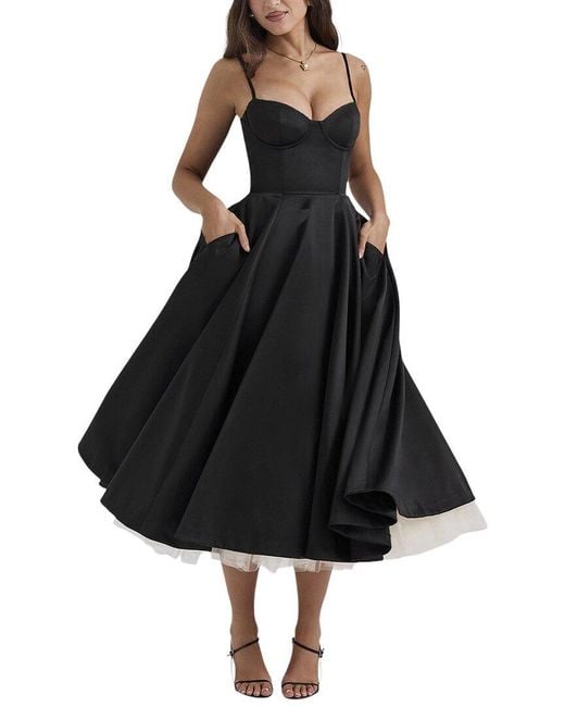 VIBI Black Solid Midi Dress