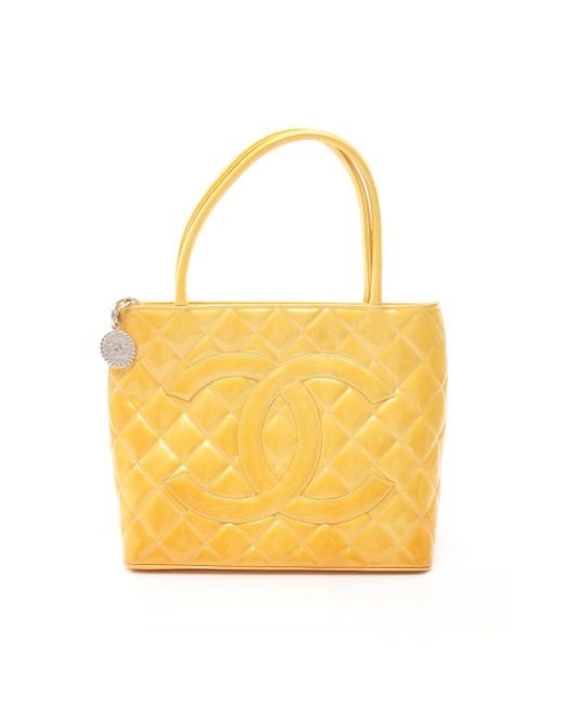 Chanel Yellow Reissue Tote Handbag Tote Bag Patent Leather Gold Hardware