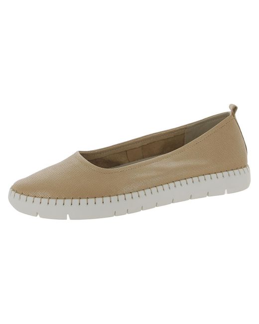 Naturalizer Dolly Padded Insole Flat Loafers in Natural | Lyst
