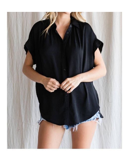 Jodifil Black Collared Button Down Top