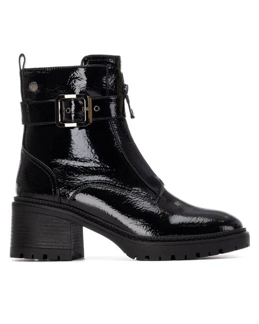 Xti Black Patent Leather Heeled Ankle Booties By