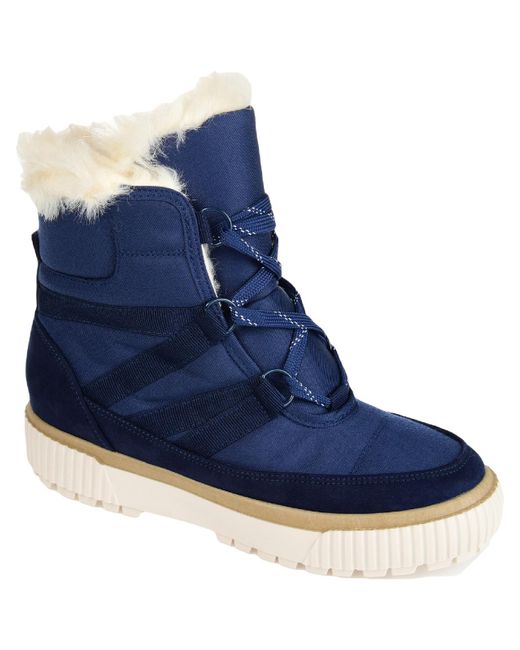 Journee Collection Slope Lugged Sole Flatform Winter & Snow Boots in